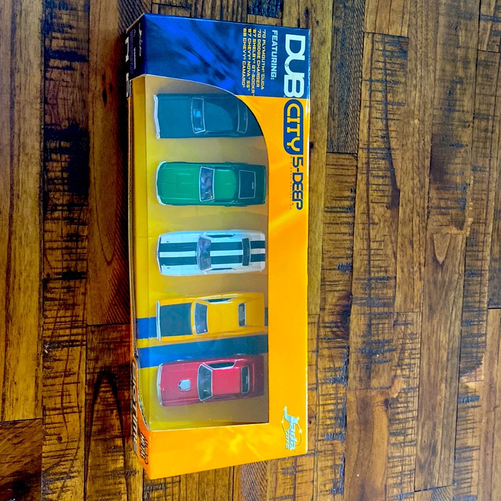 2006 JADA TOYS DUB CITY BIGTIME MUSCLE 5-DEEP DIE CAST COLLECTION